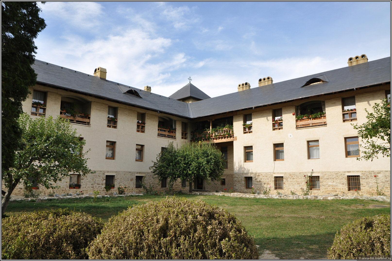 Dragomirna